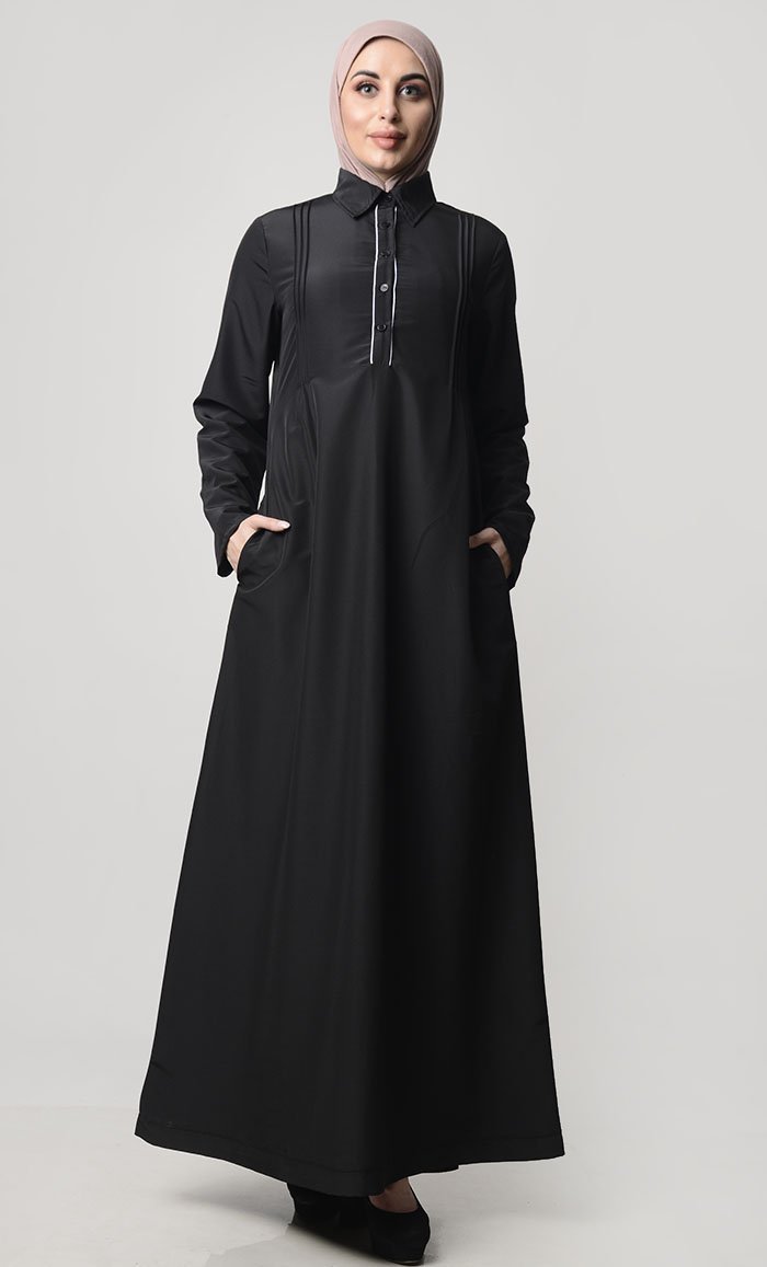 Formal And Minimal Abaya