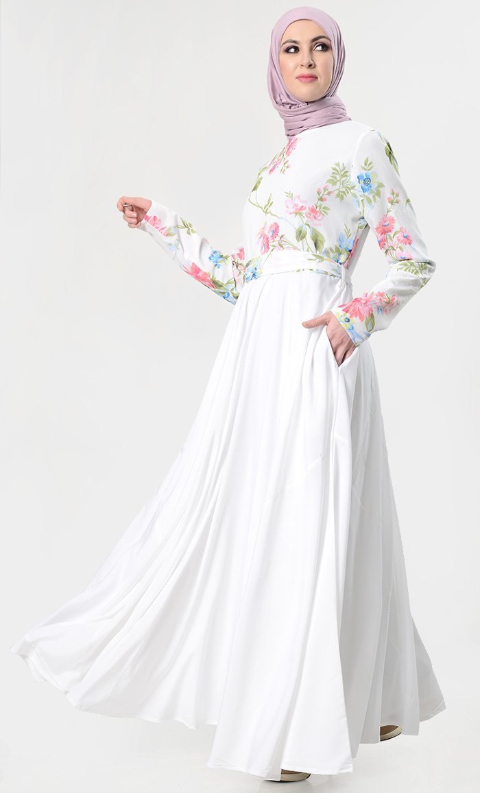 Turkish Style Floral Everyday Abaya-White