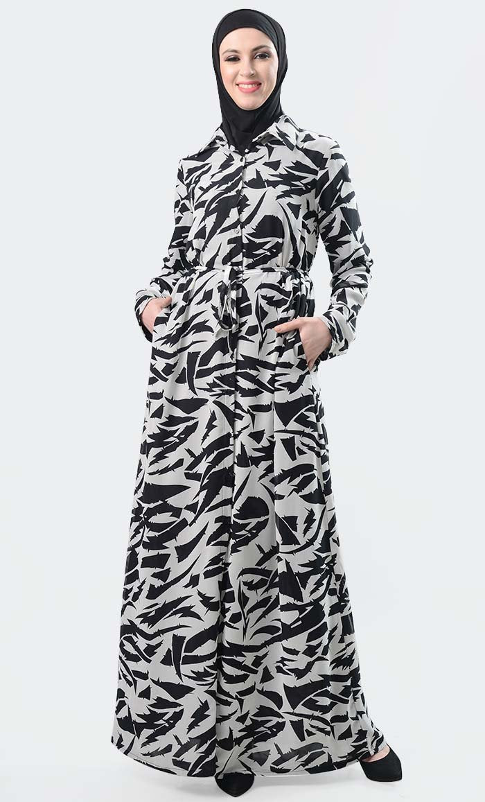 Black And White Printed Abaya