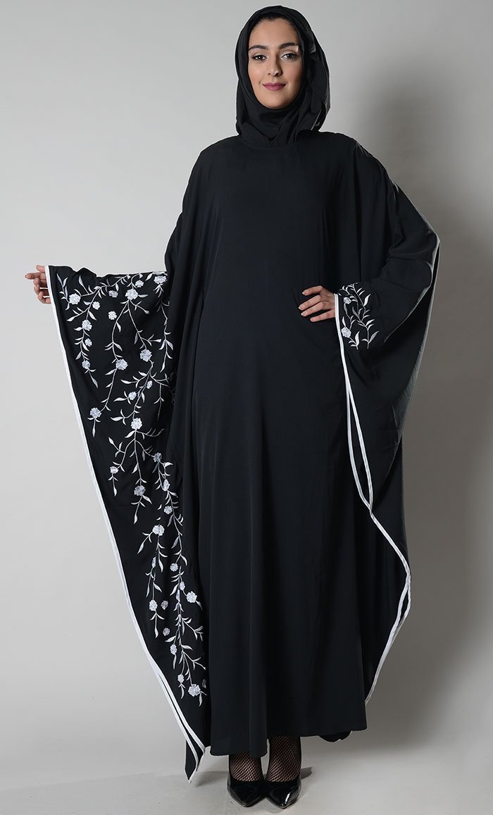 Floral Embroidered Graceful Muslimah Abaya Dress