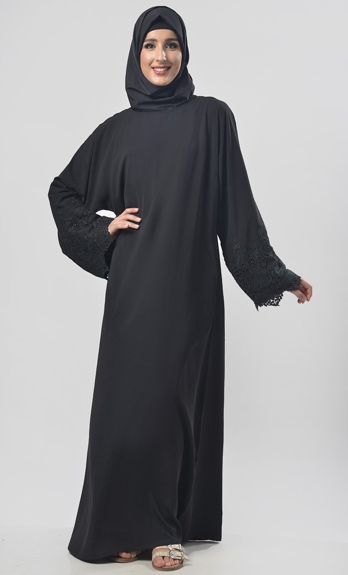 Black  Lace Detailing On Sleeves Abaya