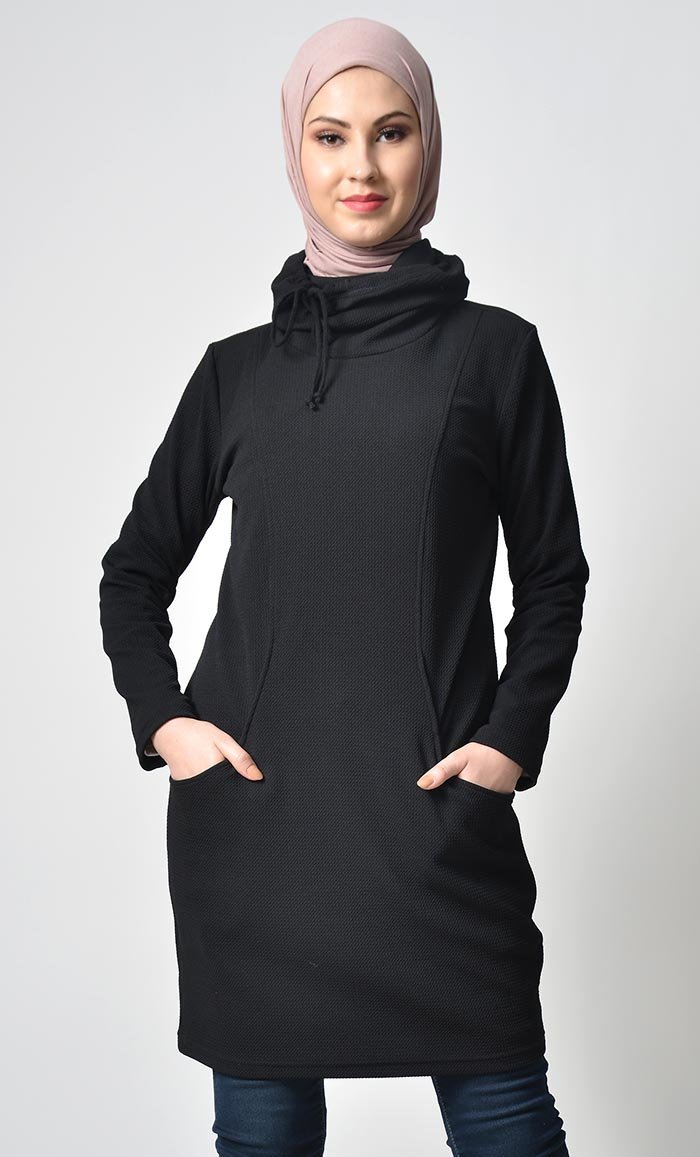 Rolled Up Collar Hoodie-Black