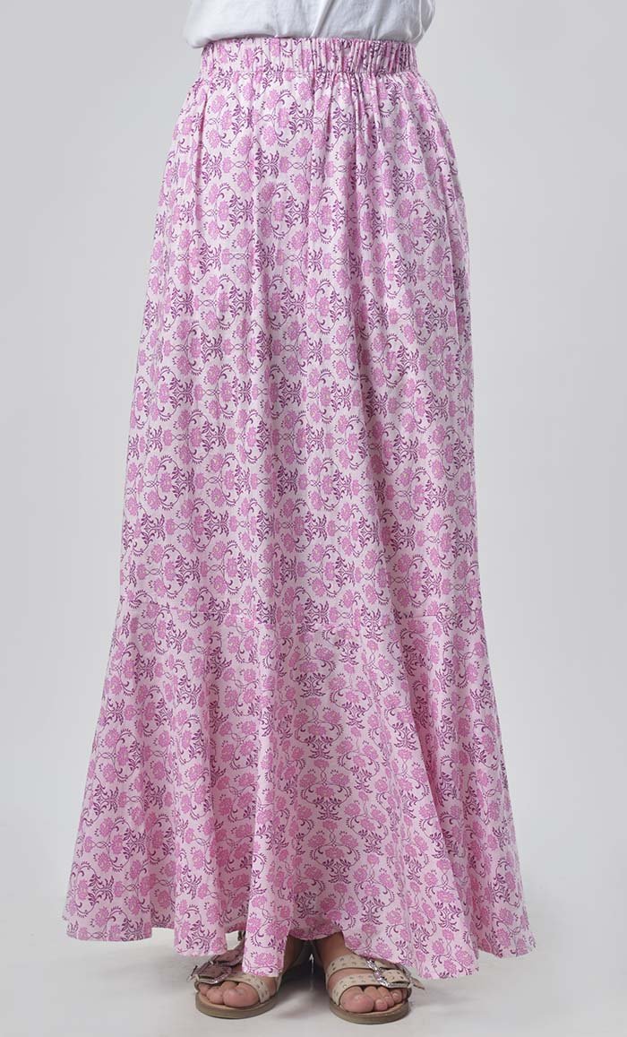 Sober Light Pink Floral Printed Skirt With Pockets