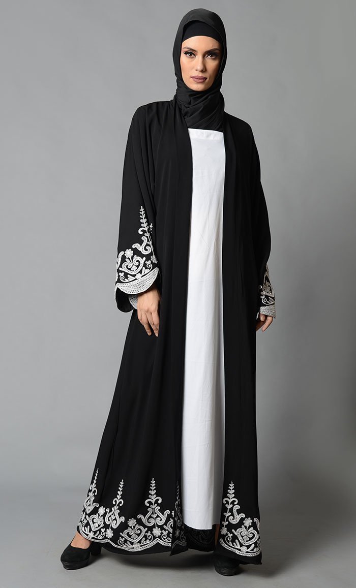 Black Embroidered Moss Crepe Bisht